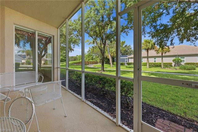 3485 Grand Cypress DR 102, Naples, FL 34119