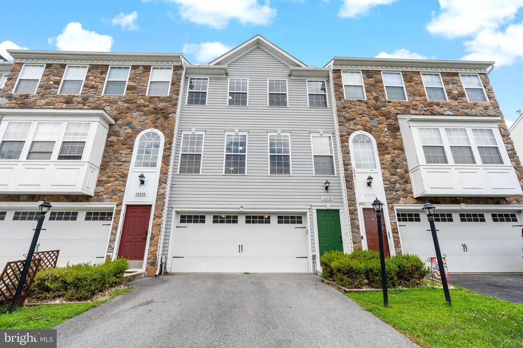 10336 LANTERN LN, Hagerstown, MD 21740