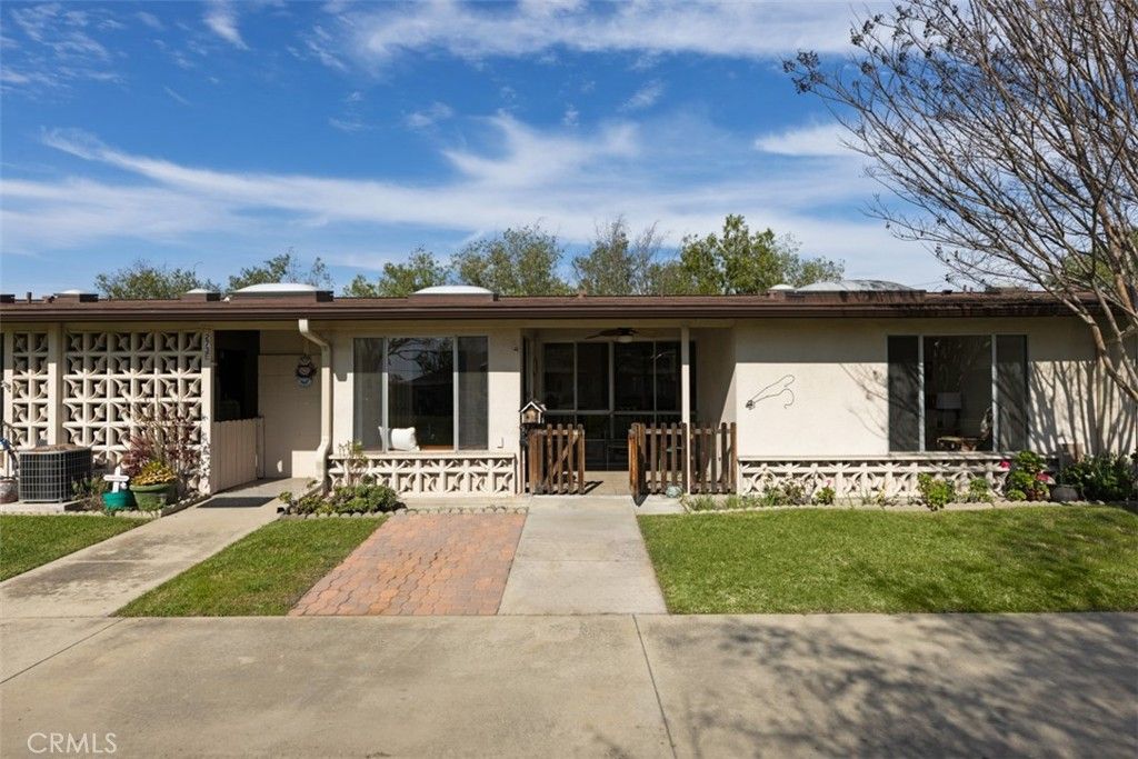 Image 16 of property listing at 1541 Northwood 273D, Seal Beach, CA 90740