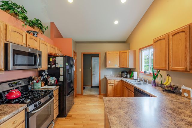 3521 Nell Drive, Valparaiso, IN 46383