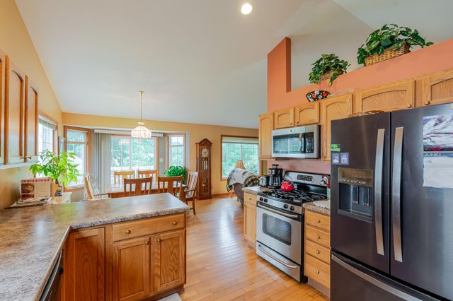 3521 Nell Drive, Valparaiso, IN 46383