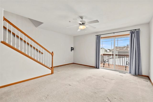 4030 37th Avenue SW D, Cedar Rapids, IA 52404