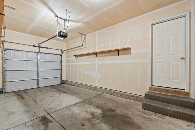 4030 37th Avenue SW D, Cedar Rapids, IA 52404