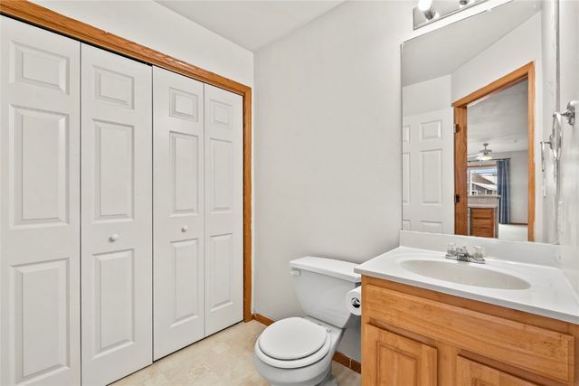 4030 37th Avenue SW D, Cedar Rapids, IA 52404