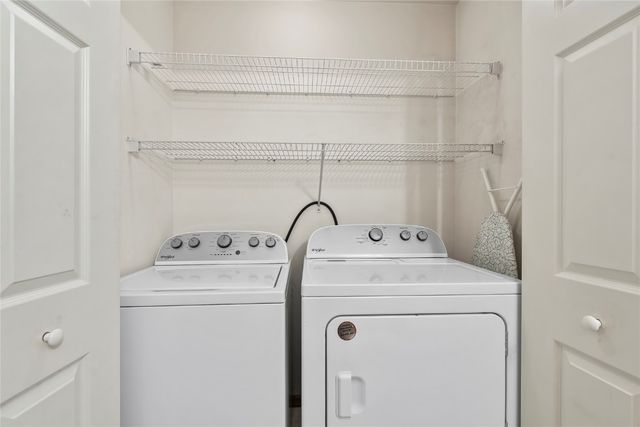 4030 37th Avenue SW D, Cedar Rapids, IA 52404