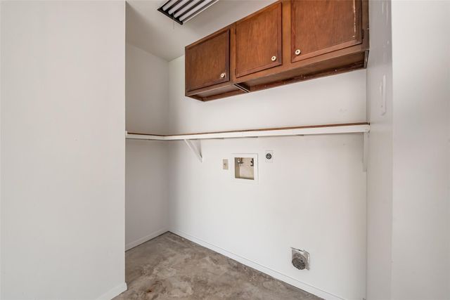 306 Woodvale Dr Drive, League City, TX 77573