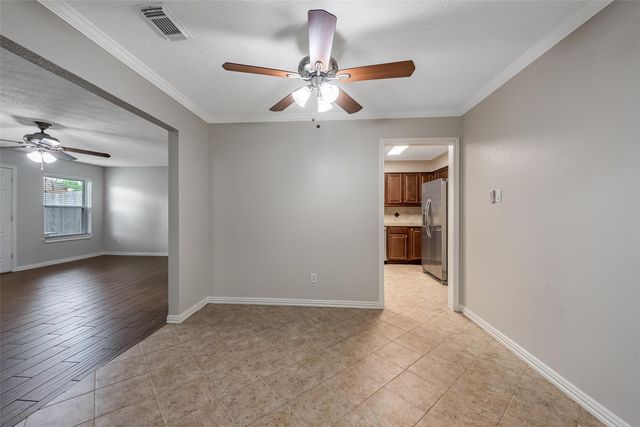 306 Woodvale Dr Drive, League City, TX 77573