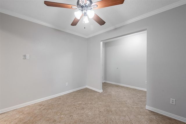 306 Woodvale Dr Drive, League City, TX 77573