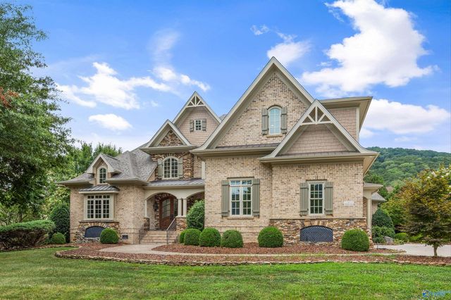 31 Mcmullen Lane, Gurley, AL 35748