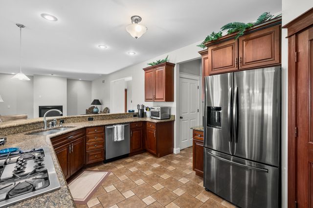 6891 Shallowford Way, Portage City, MI 49024