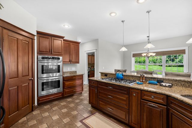 6891 Shallowford Way, Portage City, MI 49024