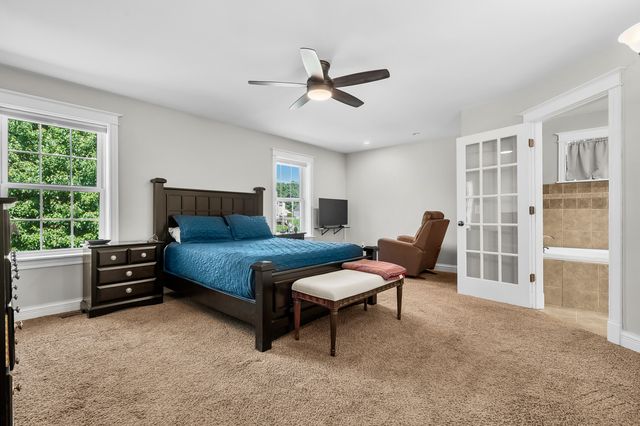6891 Shallowford Way, Portage City, MI 49024