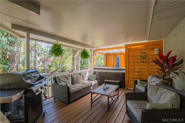 2283 S Todd Point, Homosassa, FL 34448