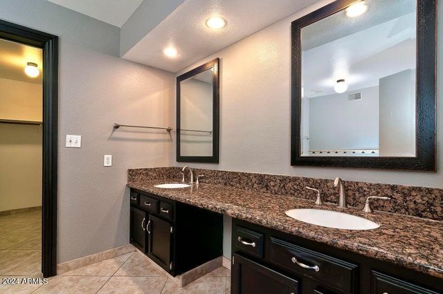 7682 E PLEASANT Run, Scottsdale, AZ 85258
