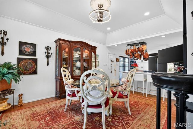 15066 Green Circle Drive, Chesterfield, MO 63017