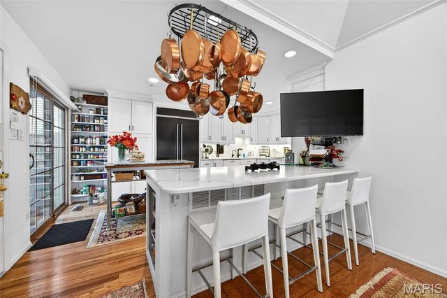 15066 Green Circle Drive, Chesterfield, MO 63017