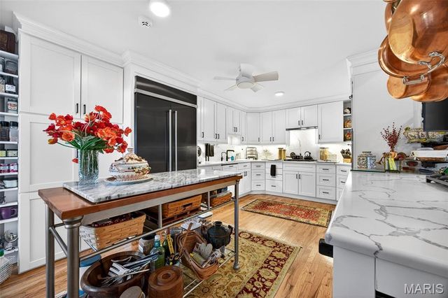 15066 Green Circle Drive, Chesterfield, MO 63017