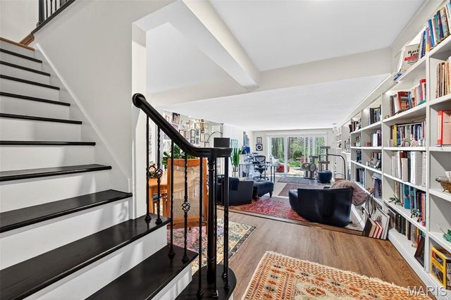 15066 Green Circle Drive, Chesterfield, MO 63017