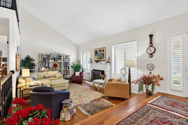 15066 Green Circle Drive, Chesterfield, MO 63017