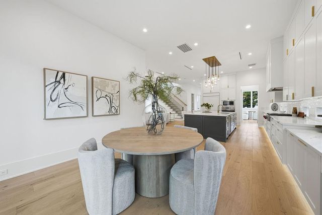 4441 Valerie Street, Bellaire, TX 77401