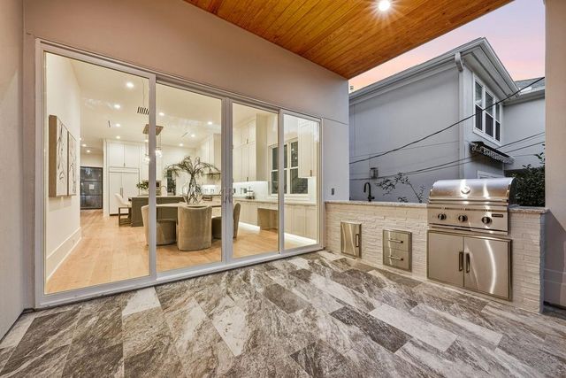 4441 Valerie Street, Bellaire, TX 77401