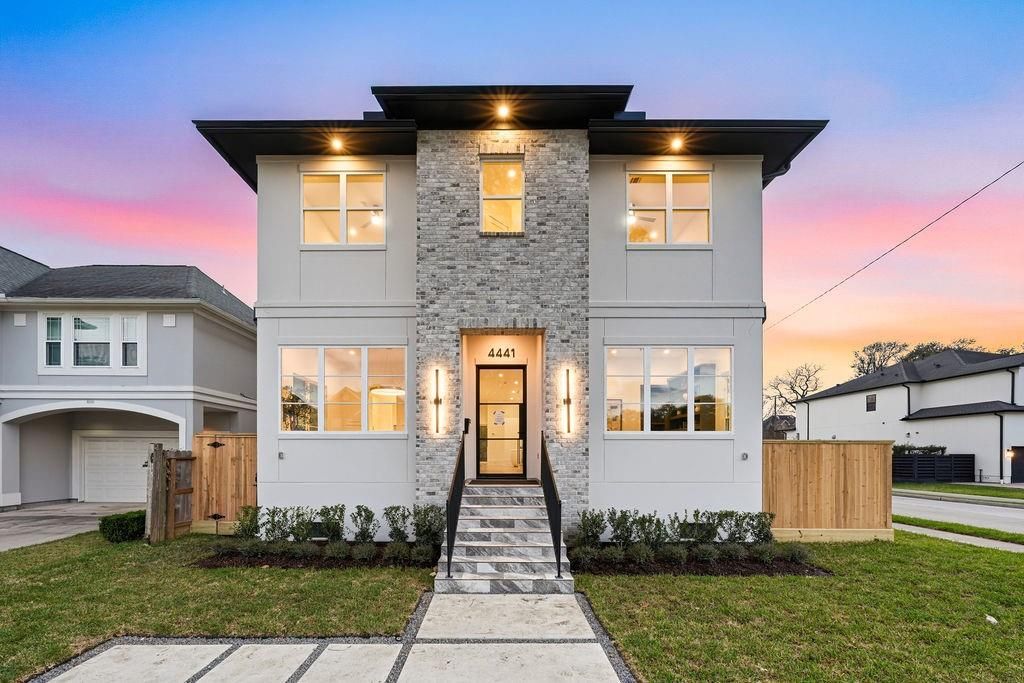 4441 Valerie Street, Bellaire, TX 77401