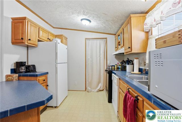 4234 Independence Lane, Lehigh Twp, PA 18088