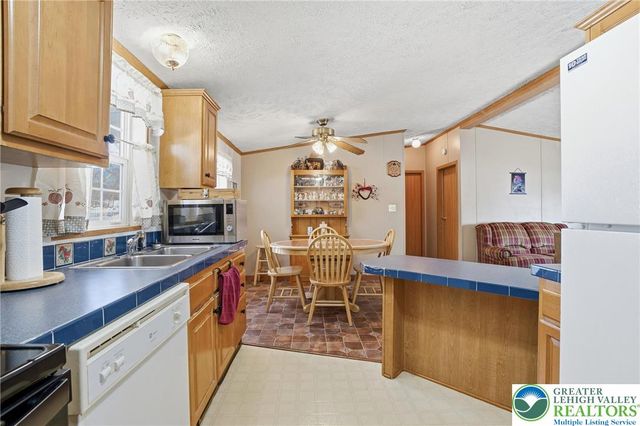 4234 Independence Lane, Lehigh Twp, PA 18088