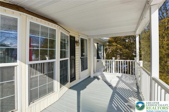 4234 Independence Lane, Lehigh Twp, PA 18088