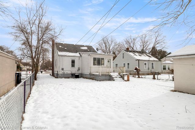 19551 Five Points Street, Redford Charter Township, MI 48240