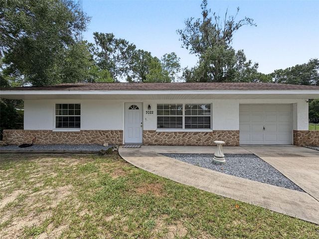 7022 W CRESTVIEW LANE, Crystal River, FL 34429