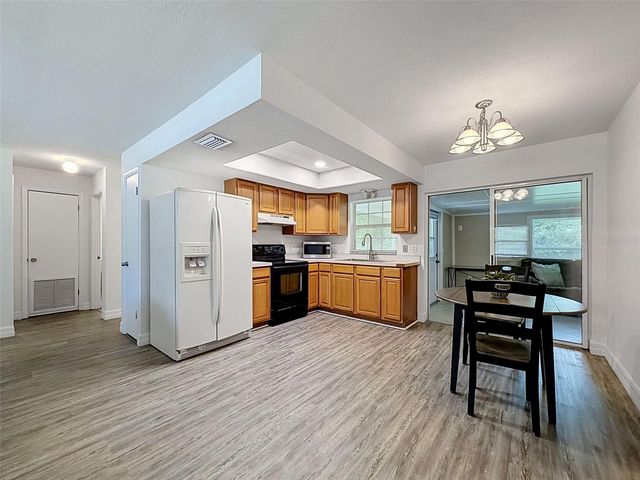 7022 W CRESTVIEW LANE, Crystal River, FL 34429