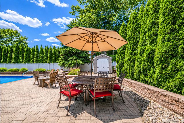 22 Northumberland Drive, Shoreham, NY 11786