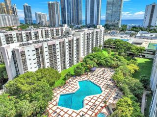 17021 N Bay Road 105, Sunny Isles Beach, FL 33160