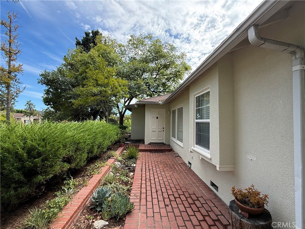 3637 Angelus Avenue, Glendale, CA 91208 — photo 2