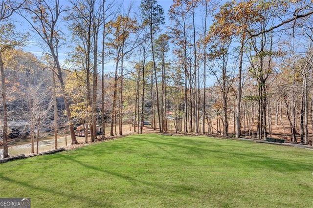 6409 EVA Road, Flowery Branch, GA 30542