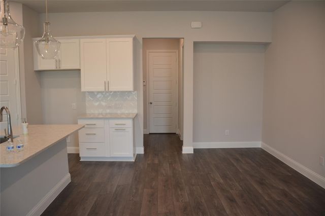 331 Colusa Drive, Lewisville, TX 75056