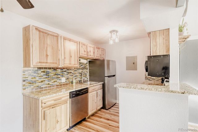 10150 E Virginia Avenue 4-301, Denver, CO 80247