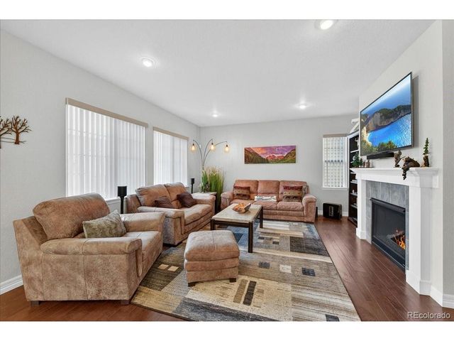 7315 S Robertsdale Way, Aurora, CO 80016