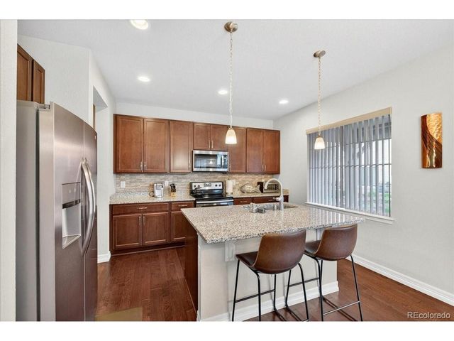 7315 S Robertsdale Way, Aurora, CO 80016