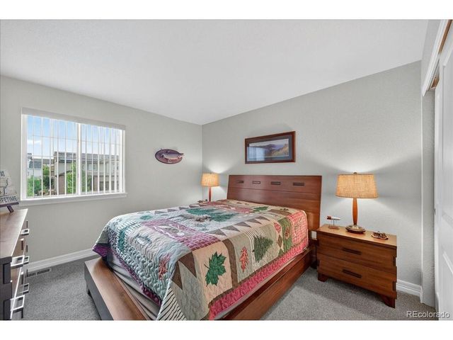 7315 S Robertsdale Way, Aurora, CO 80016