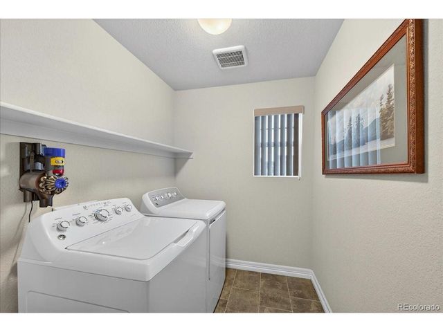 7315 S Robertsdale Way, Aurora, CO 80016
