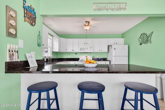 17 Sandpiper Drive, Ocean Isle Beach, NC 28469
