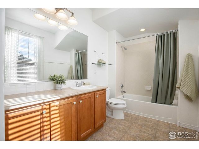 1525 Harvest Dr, Lafayette, CO 80026