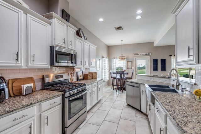 705 Golden Bear Lane, Mckinney, TX 75072