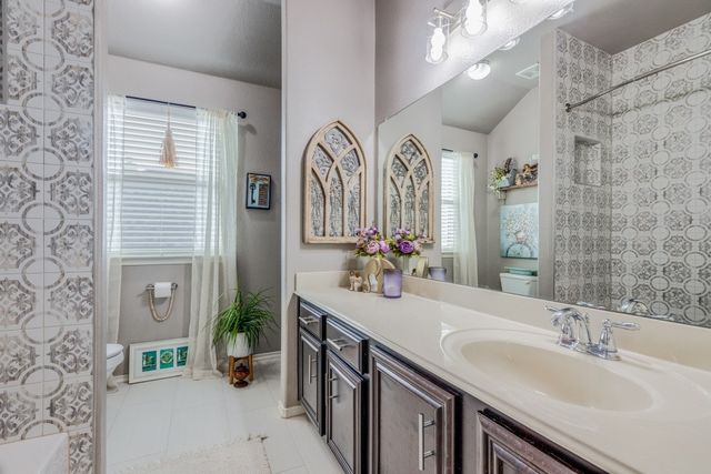 705 Golden Bear Lane, Mckinney, TX 75072