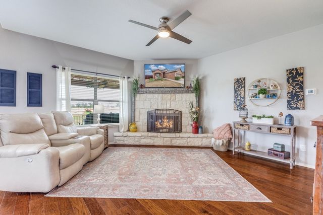 705 Golden Bear Lane, Mckinney, TX 75072