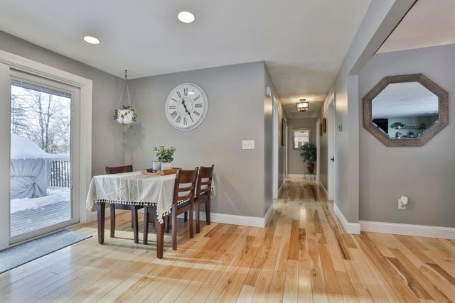 26 Sunapee Street, Nashua, NH 03063