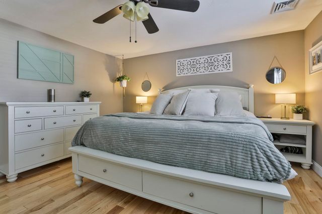 26 Sunapee Street, Nashua, NH 03063