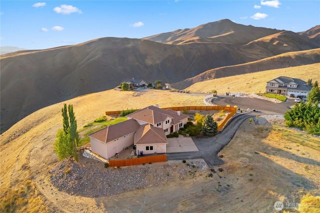 4285 W Eaglerock Place, Wenatchee, WA 98801